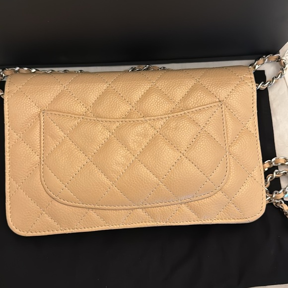 Chanel Wallet on chain Classic Beige worn once comes complete giftable set - Picture 7 of 12